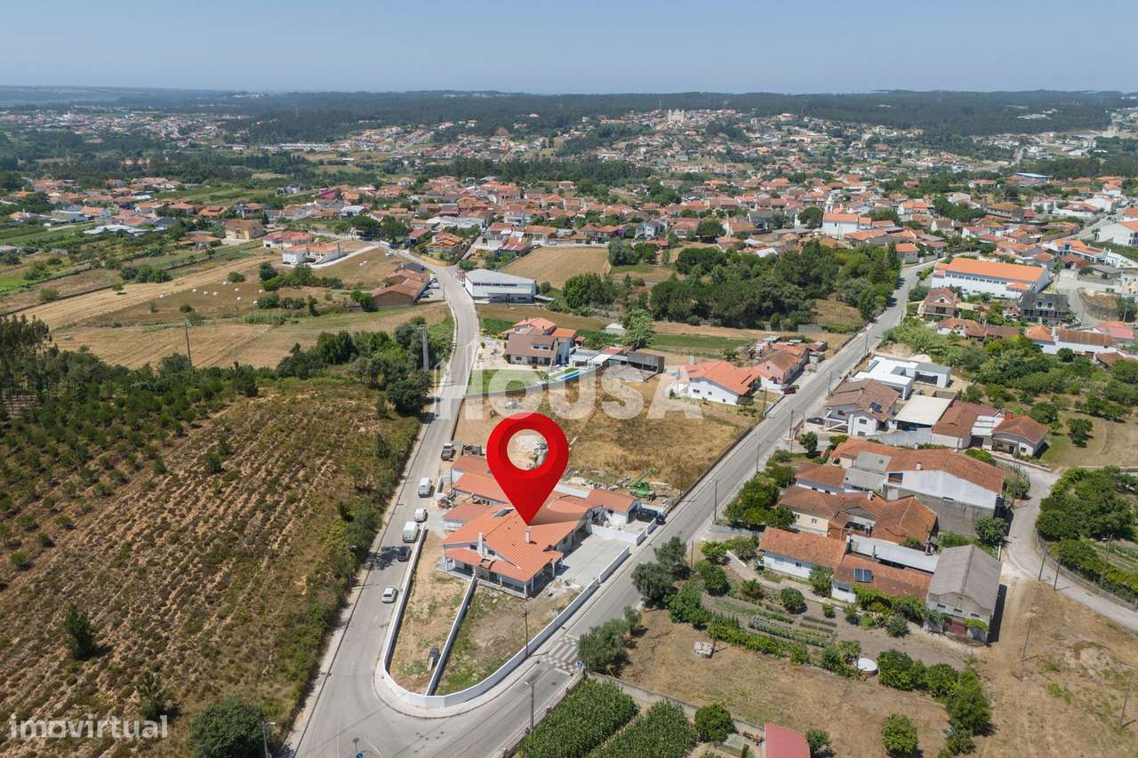 Moradia T3 Térrea Geminada – NOVA-12