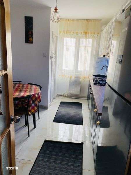Apartament de vânzare - Imagine principală: 4/4