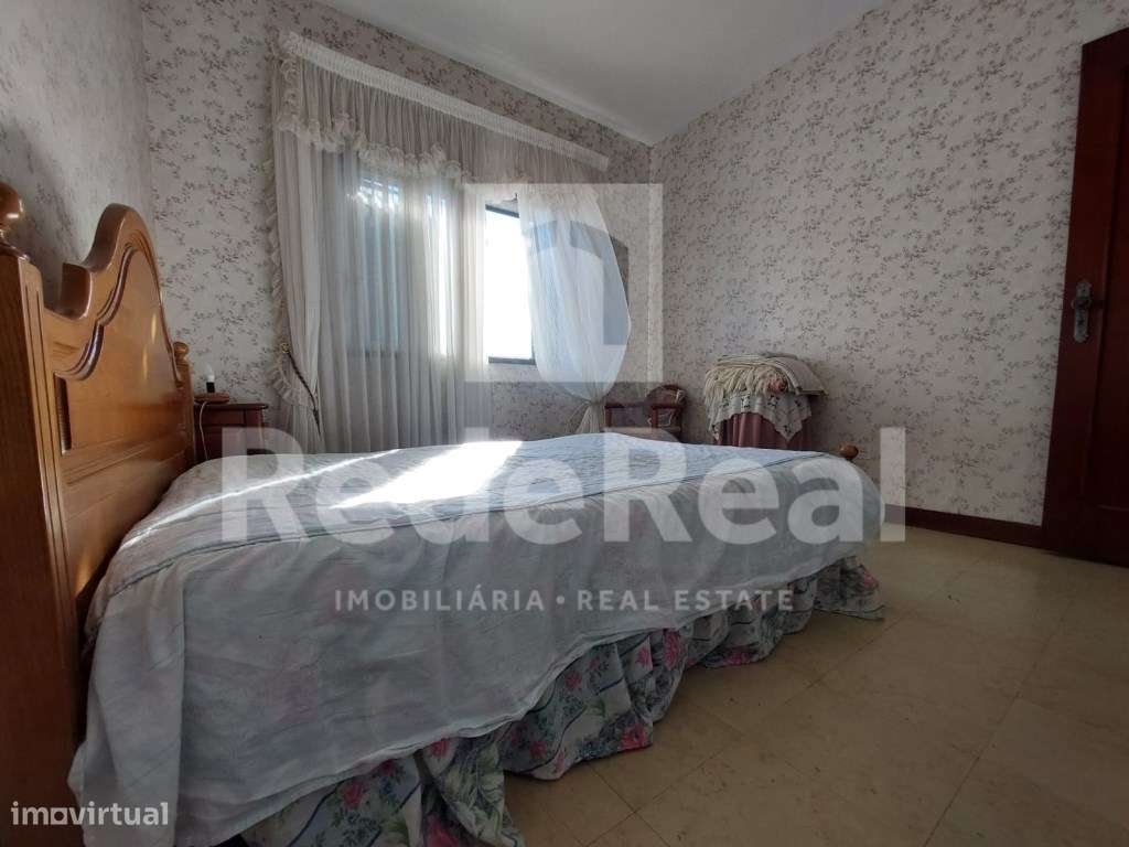 Moradia T5 isolada nos arredores de Olhão-30