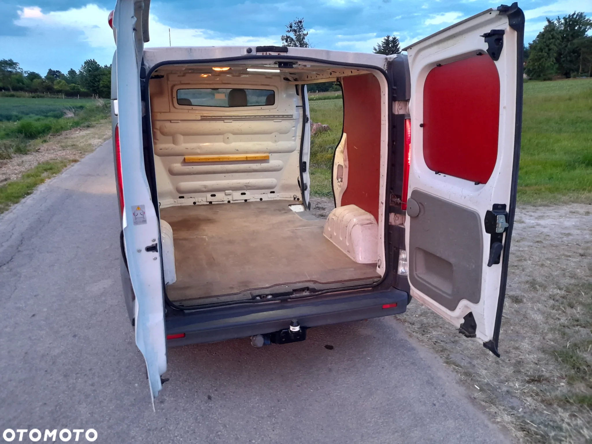 Opel Vivaro - 15