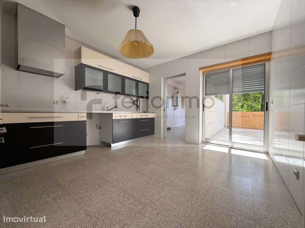 Espetacular Apartamento T2 Costa (junto ao complexo vcs). - Grande imagem: 4/19