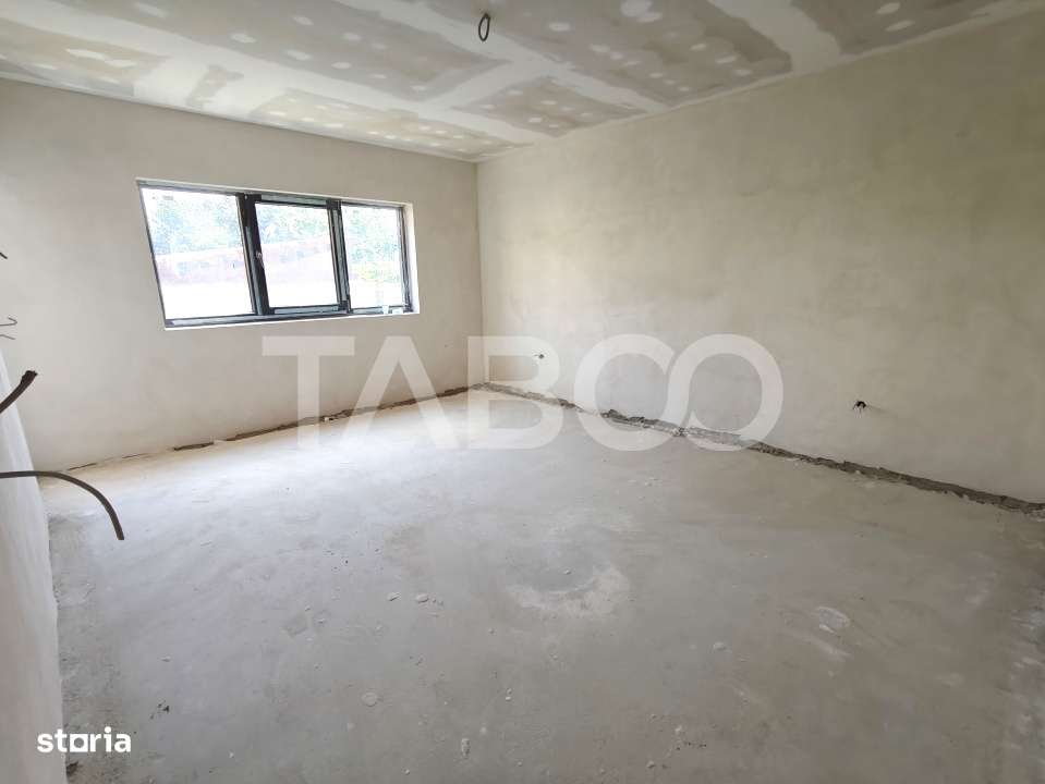 Apartament 3 camere 63 mp - geam la baie balcon - etaj 1 - parcare - Imagine principală: 3/8