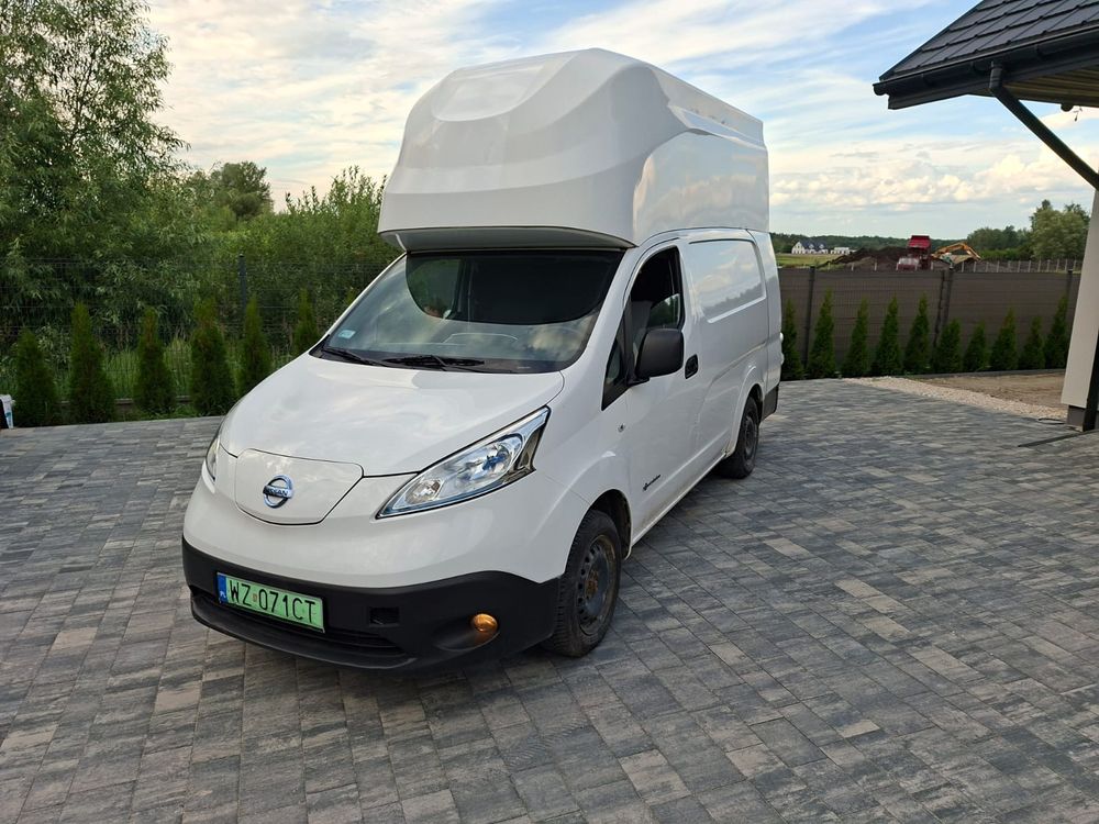 Nissan NV200 2021