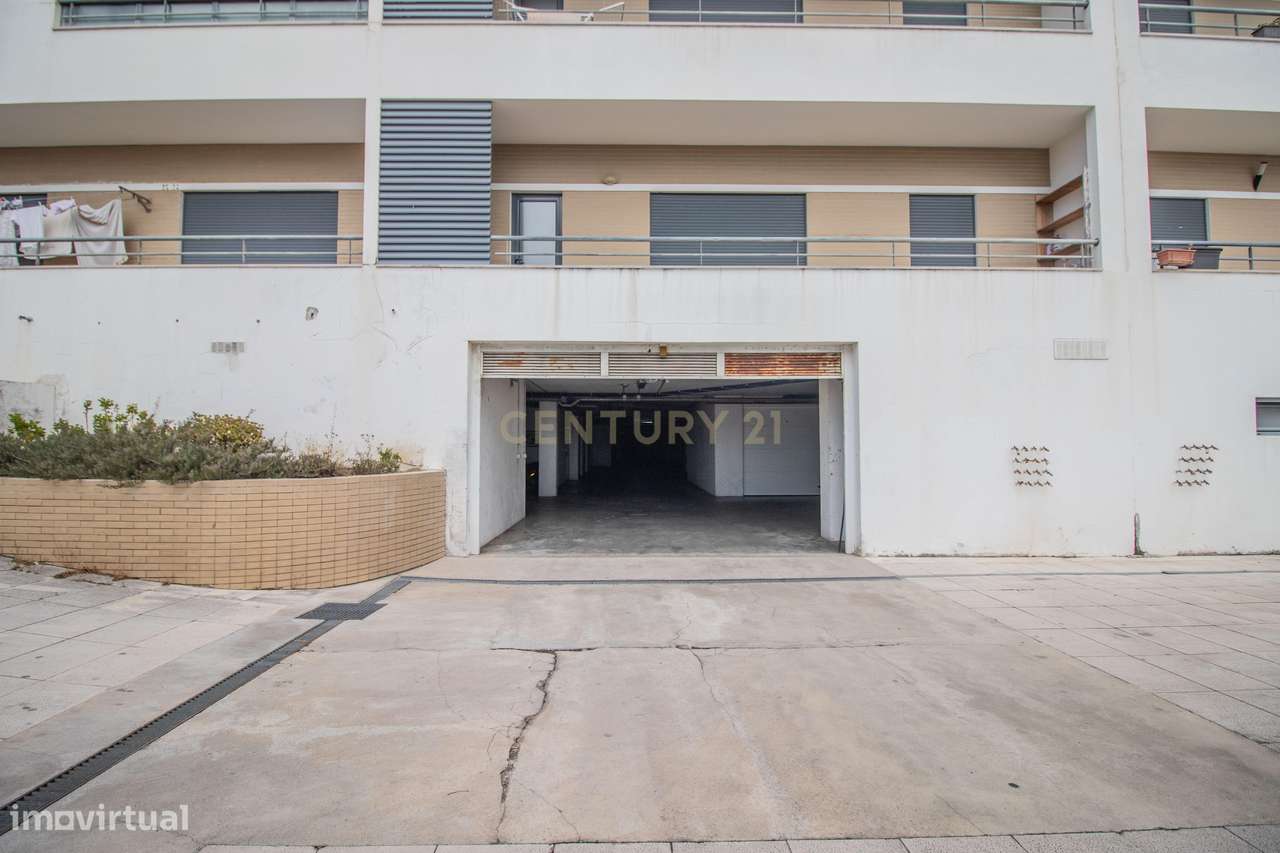 Apartamento T3 com garagem dupla na Estrada de Mira – Figueira da Foz-36