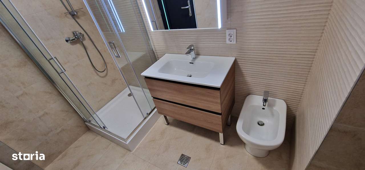 Casa / Vila - D+P+E - 320 mp , 800 mp teren - Bucium-10