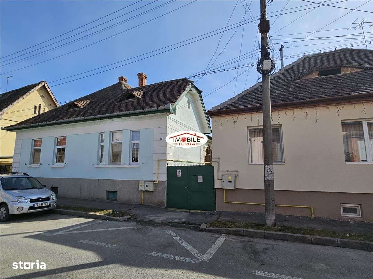 Casa cu 3 camere si 540 mp teren in Sibiu - Imagine principală: 2/19