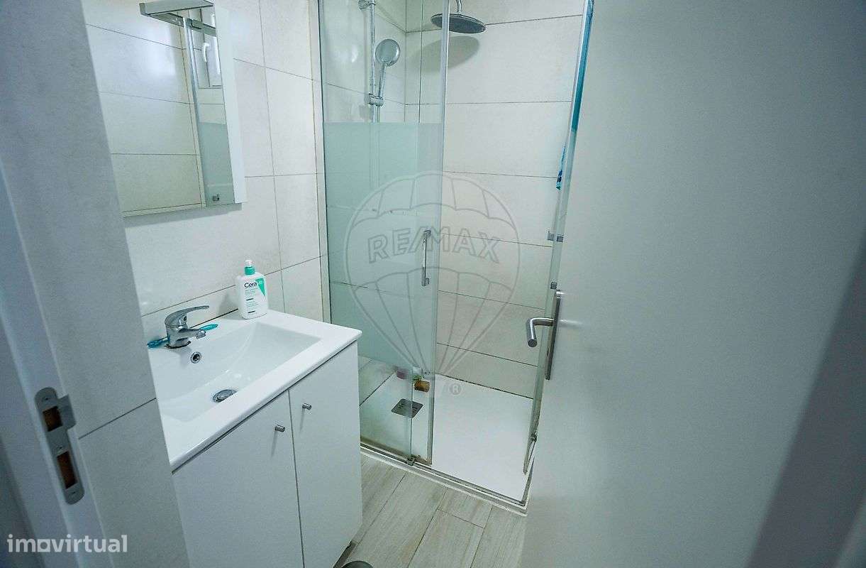 Moradia T7 para venda-8