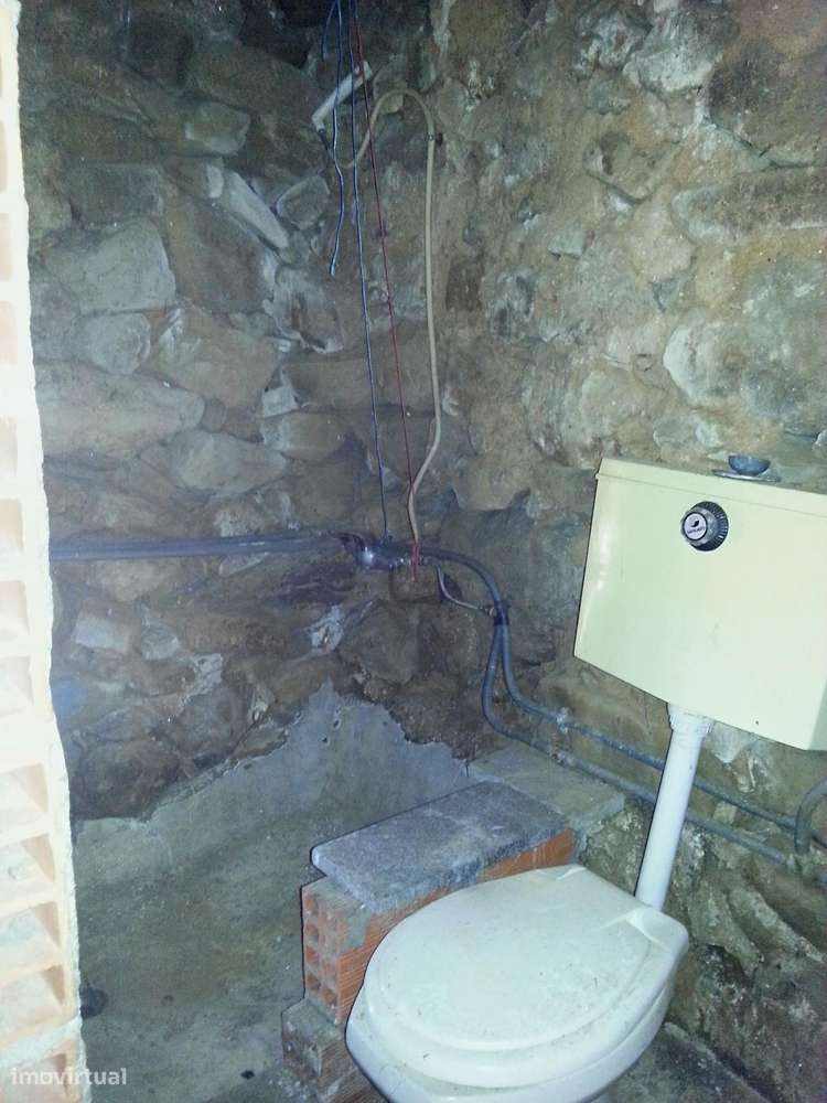 Casa para restauro em Póvoa de Penela - Grande imagem: 5/5