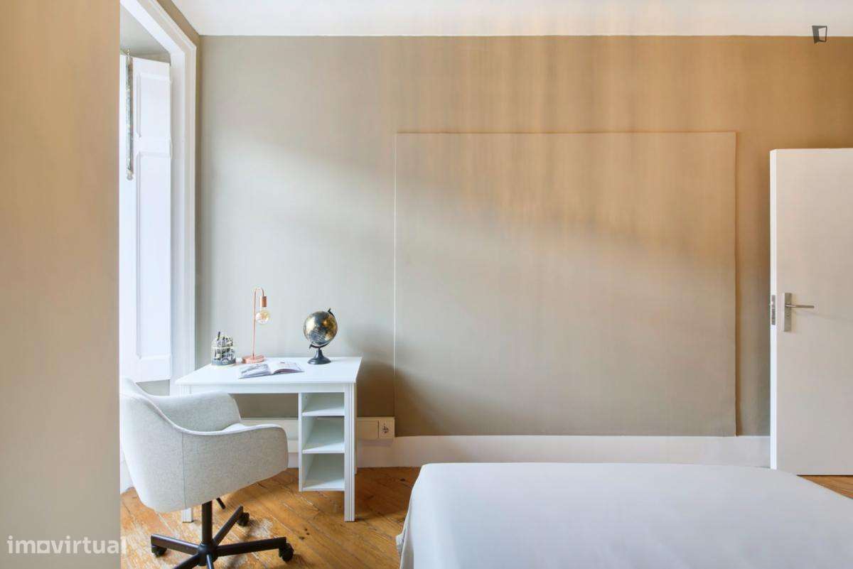 Quarto - localizado em Marquês de Pombal Lisbon - Grande imagem: 5/16