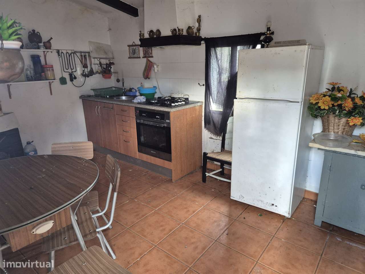 Moradia V3 com garagem +casa+logradouro-11