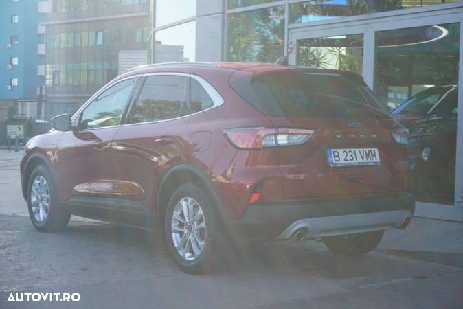 Ford Kuga - 5