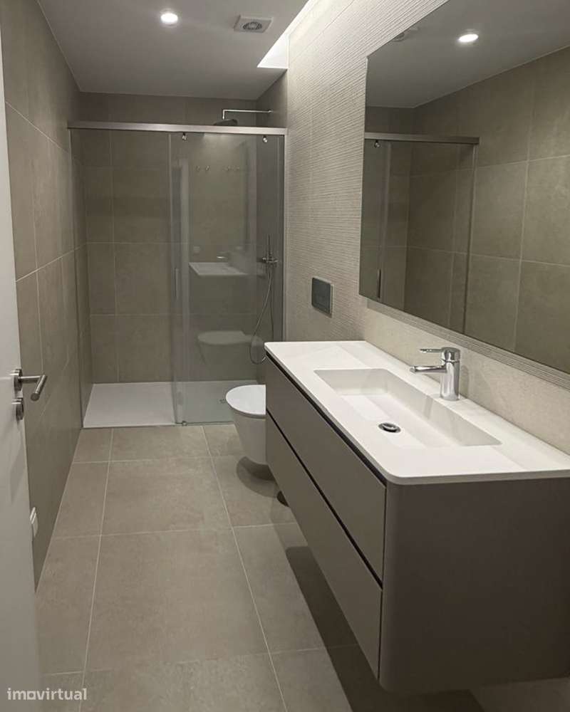 Apartamento T2 Novo-5