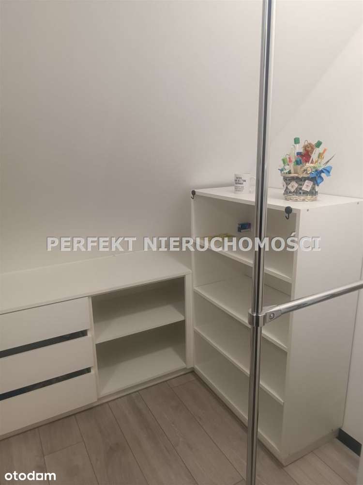 Dwupoziomowe 3 pokojowe mieszkanie do wprowadzenia-13