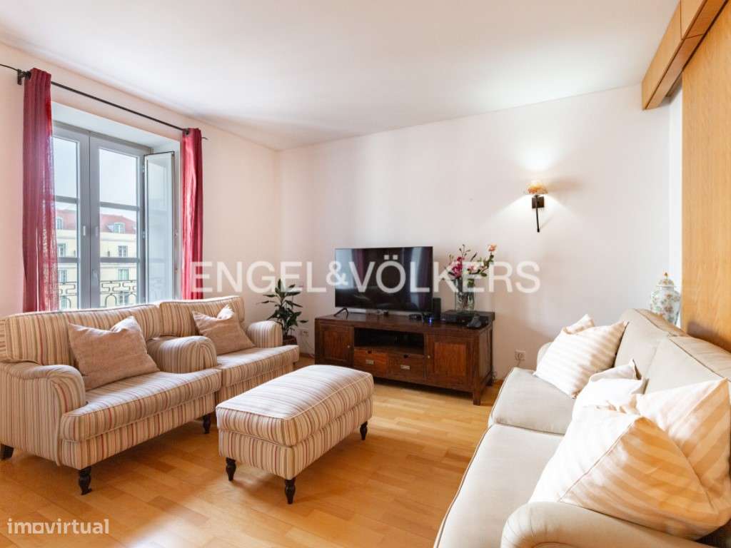 Duplex T3 com Vista Panorâmica sobre a Praça Luís de Camões e o Rio... - Grande imagem: 5/29