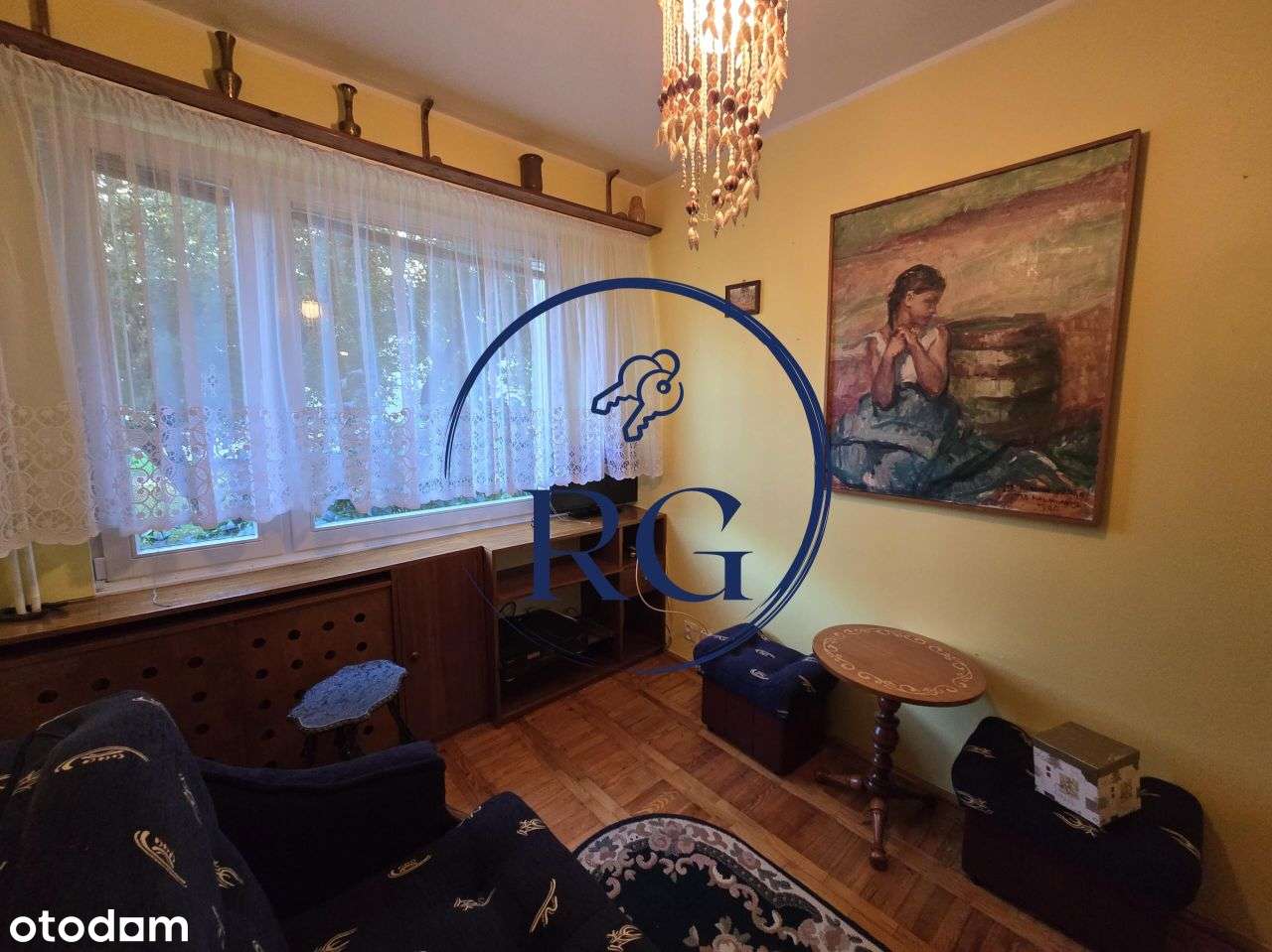 Klimatyczne mieszkanie na parterze-5