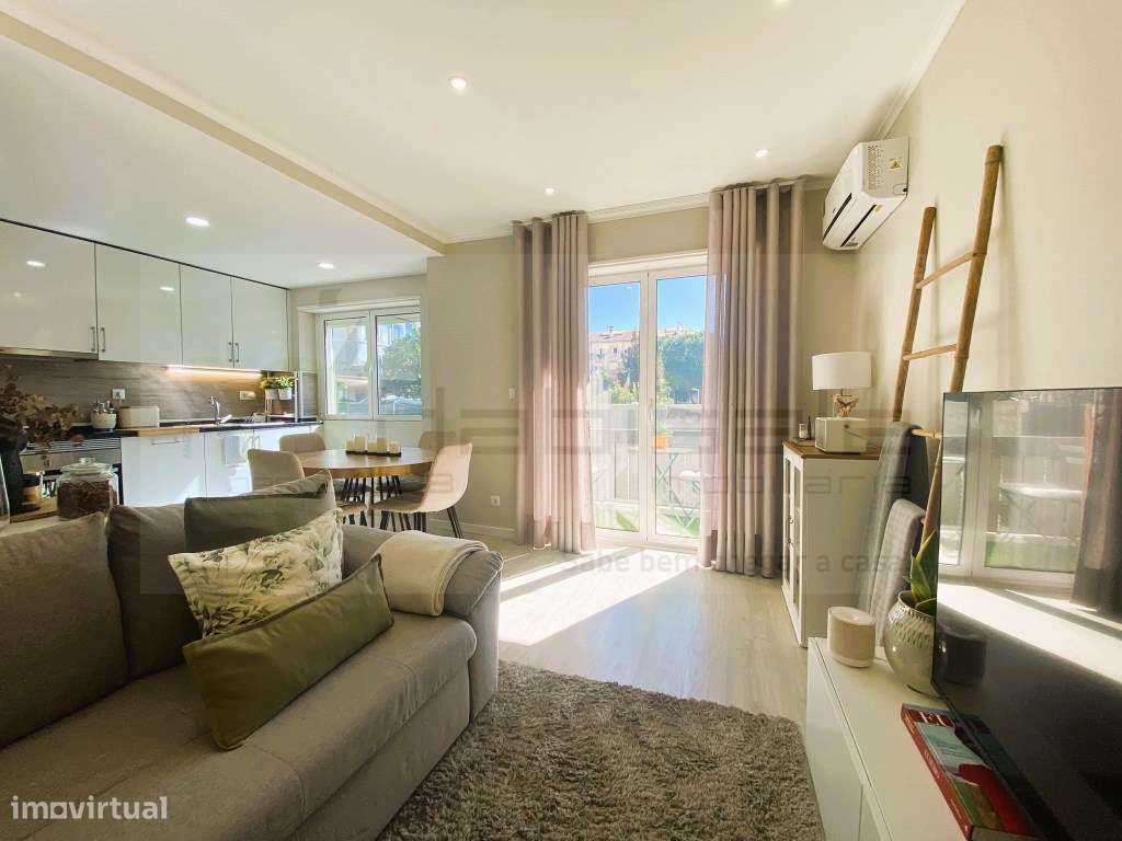 Apartamento T2 Varanda e Vista para Jardim-4