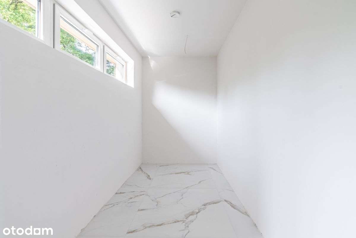 Wyjątkowy dom na sprzedaż na Rogach-17