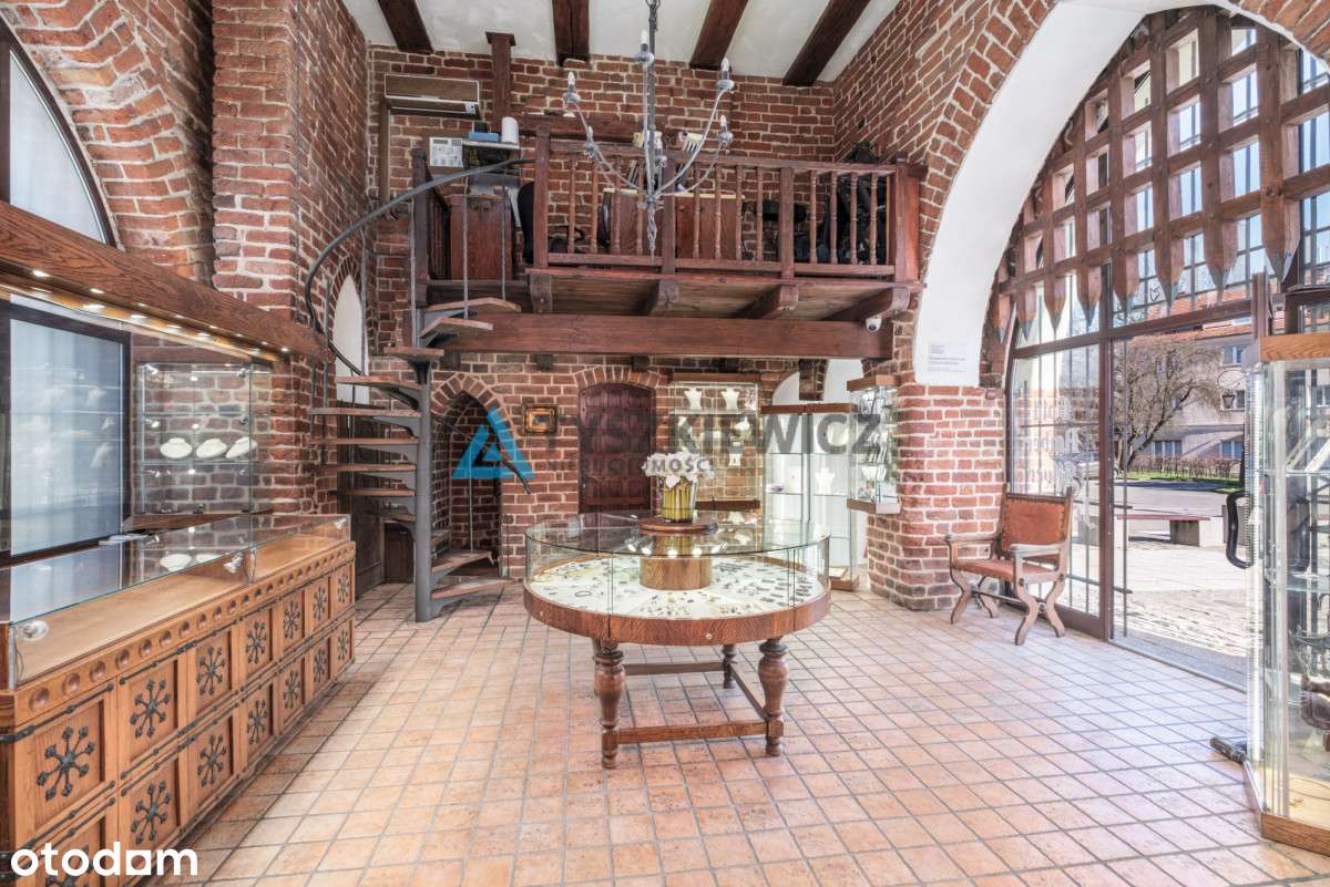 Średniowieczna Brama Garncarska/Baszta - Malbork - Pełny obrazek: 3/20