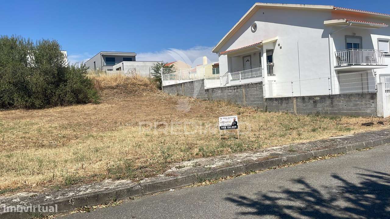 Lote  de Construção em  Vila Nova De Foz Coa - Grande imagem: 2/2