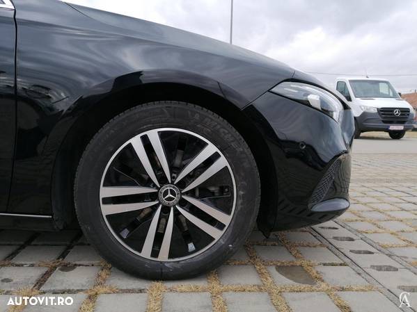 Mercedes-Benz A 220 4MATIC Aut. - 15