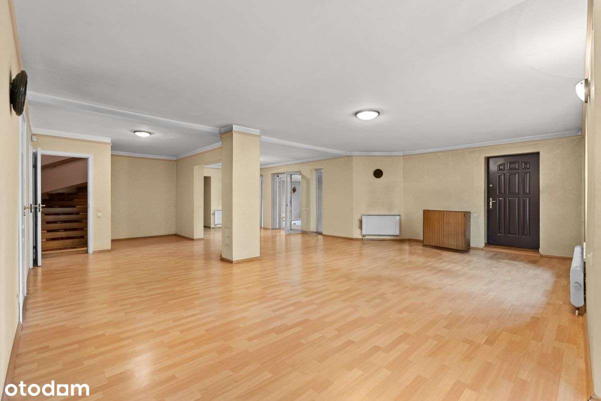 Wyjątkowa rezydencja w zielonej okolicy-5