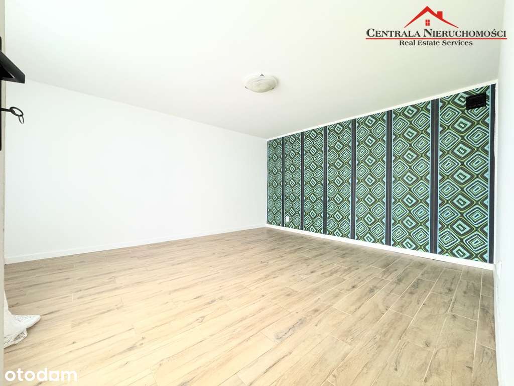 Dom wolnostojący 6 pokoi na osiedlu Stawki-12