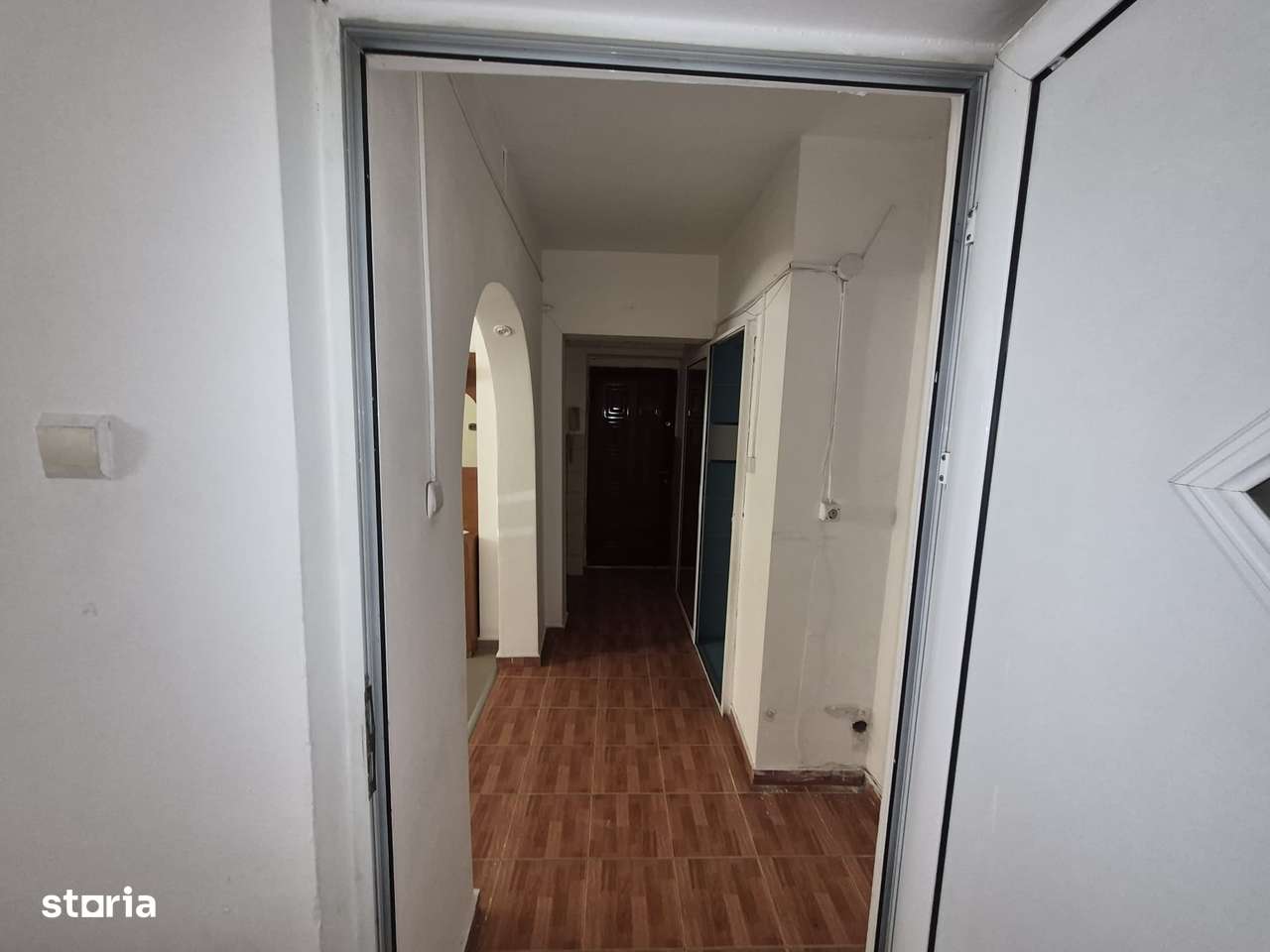 Apartament cu 1 cameră decomandat zona Dacia-7