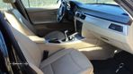 BMW 320i 4P 2006 - Para Peças - 8