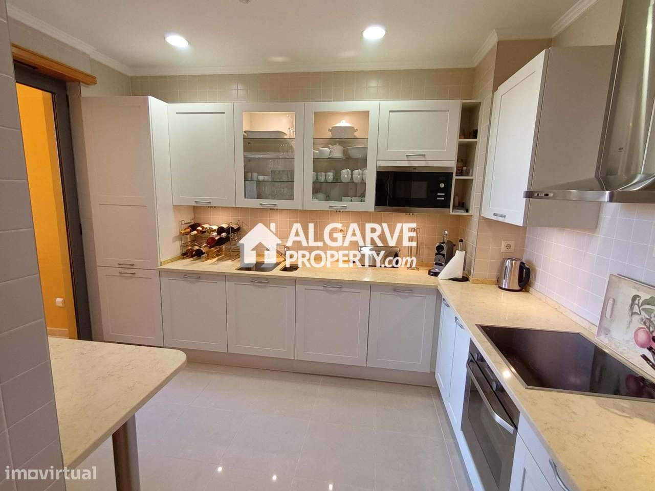 Apartamento de Luxo T2 junto ao Campo de Golfe Victoria em Vilamoura,-7
