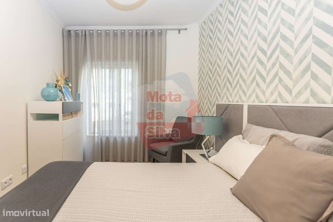 Excelente apartamento T2 em Vale Flores - Feijó-11