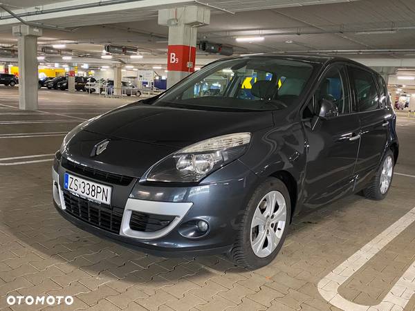 Renault Scenic 1.4 16V TCE Privilege - 20