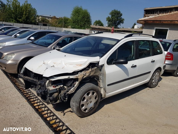 Dezmembram/Piese Peugeot 307 2.0 HDI , an fabr. 2004 - 2