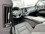 Volvo XC 60 D4 AWD Momentum - 13