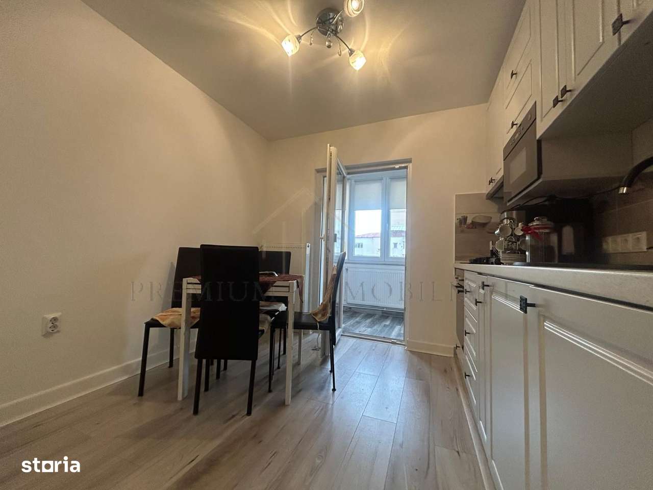 Apartament 2 camere decomandat, complet renovat, etaj 3/4,zona de sus - Imagine principală: 5/16