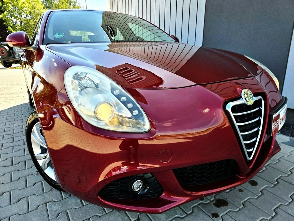 Alfa Romeo Giulietta 2.0 JTDM Veloce 2011