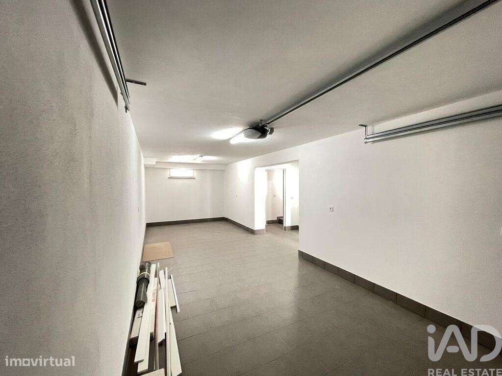 Casa / Villa T5 em Corroios de 120,00 m2 - Grande imagem: 5/25