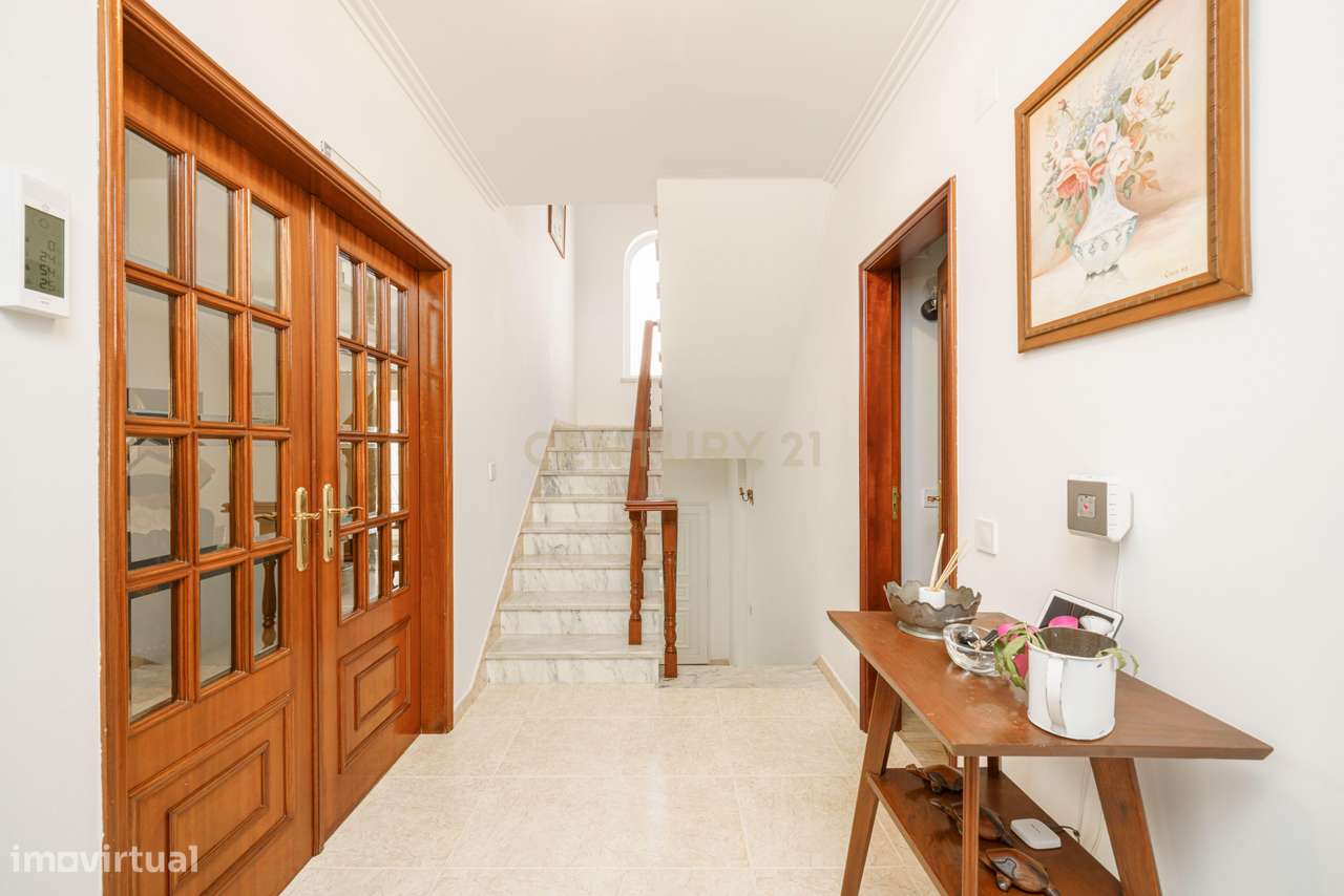 Moradia T5 Premium Inteligente – Sustentabilidade, Conforto e Eficiênc-25