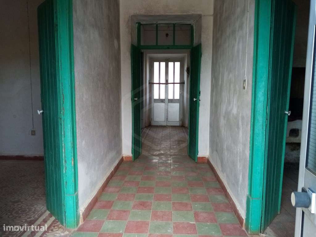 Moradia antiga com uma área bruta de 119 m2, Loulé, Algarve - Grande imagem: 4/24