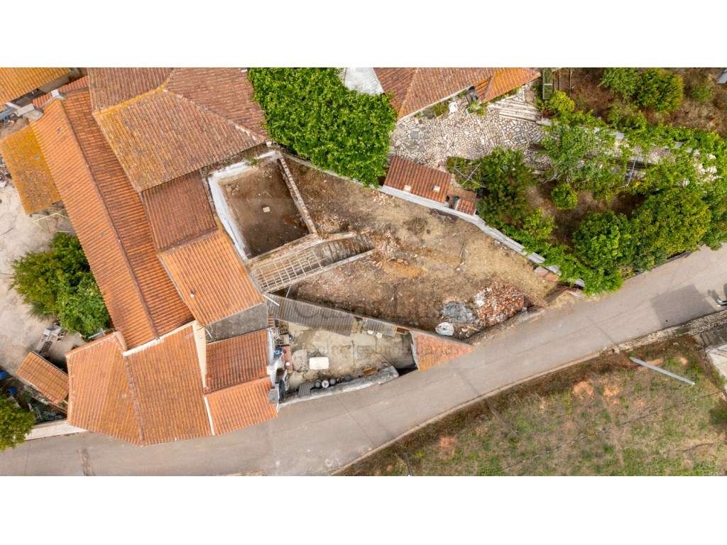 Moradia para Reabilitar - Grande imagem: 4/5