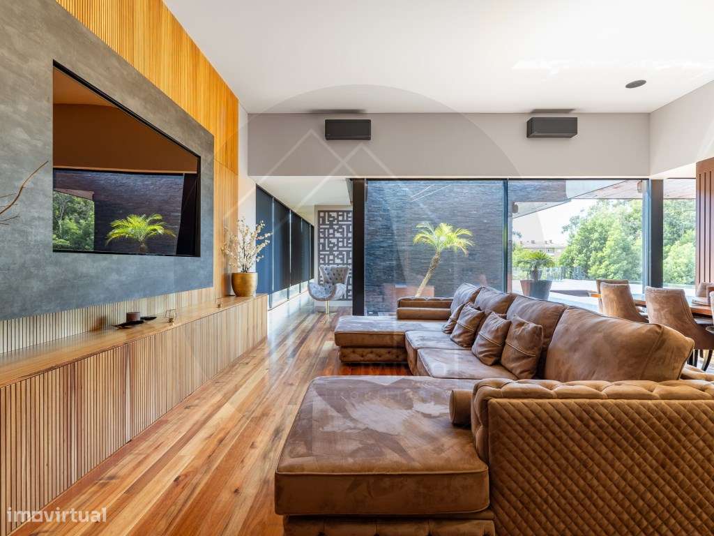 Moradia T6, térrea contemporânea, piscina, terraços e jardim junto ...-18