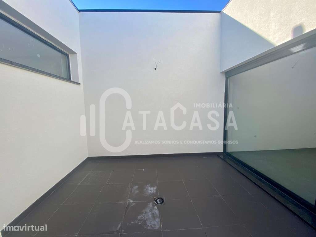 Moradia Geminada T3+1 Nova para Venda em Anadia-19