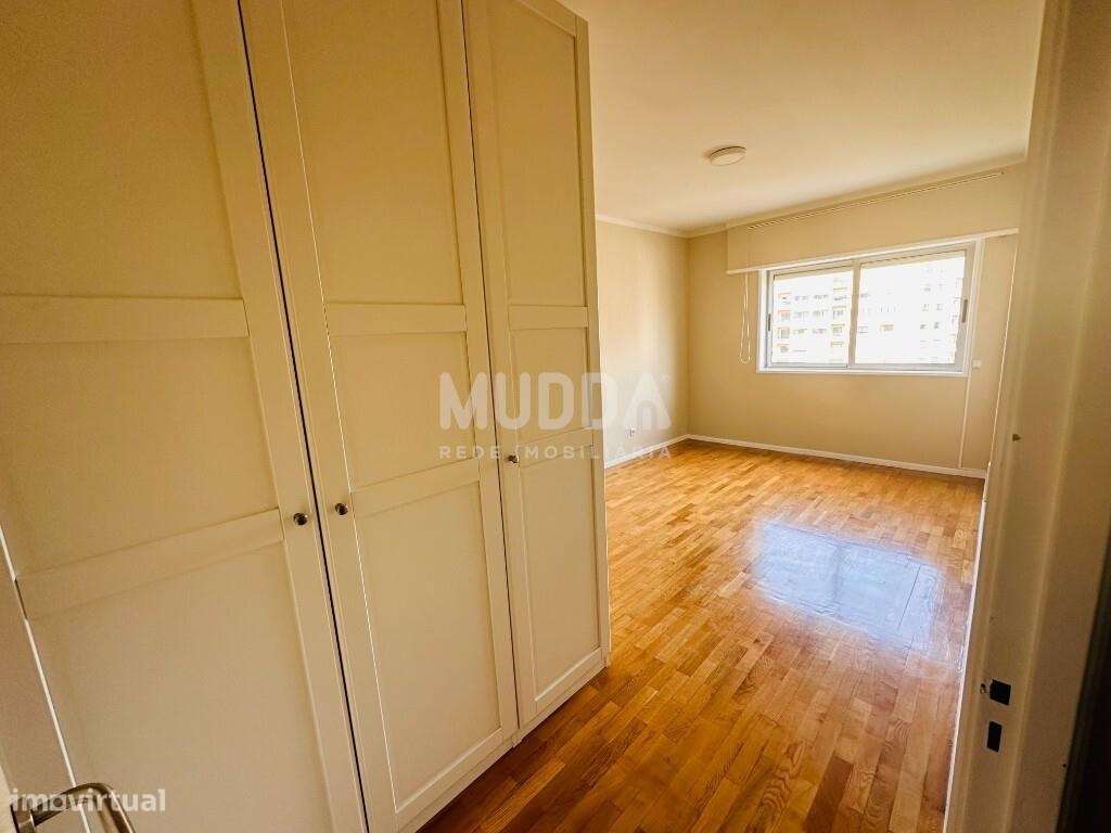 Apartamento T3 no coração de Matosinhos – Metro à porta e praia a 800m-9