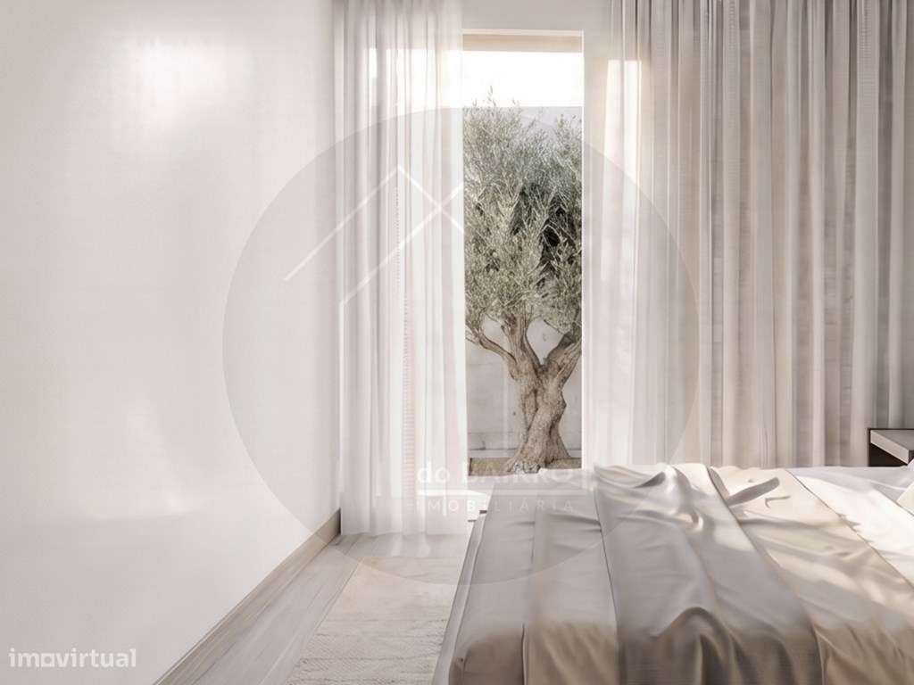 Moradia T3 Térrea de Arquitetura Contemporânea com Jardim Privativo...-4