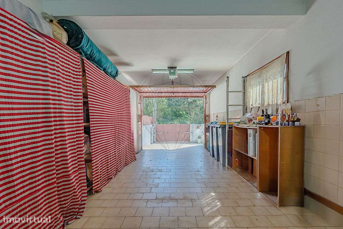 Moradia T4 para venda-34