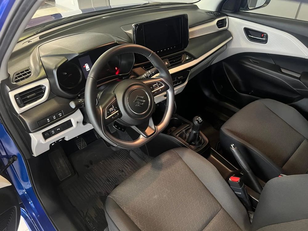 Suzuki Swift 2WD 5MT Premium Plus Salon Polska FV23% NAUKA JAZDY