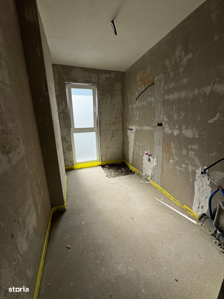 Apartament de 4 camere, 93 mp, Semifinisat, Zona Marasti-5
