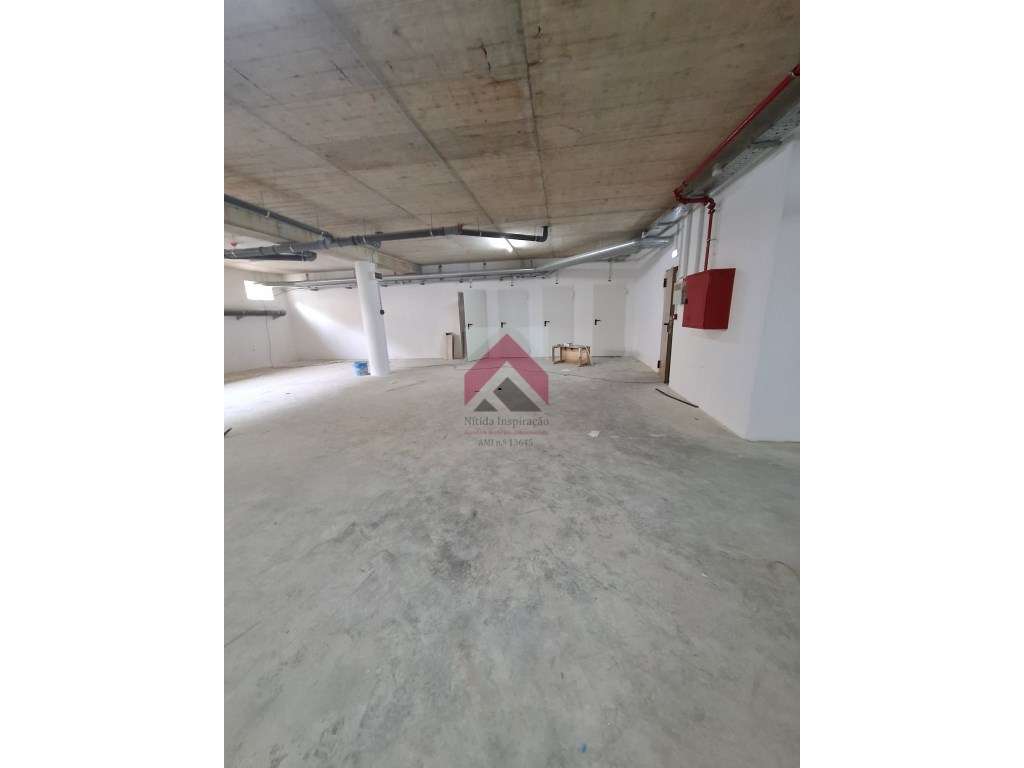 Apartamento T2 + Duplex Amplo + Terraço na Cobertura em Esgueira, A...-36
