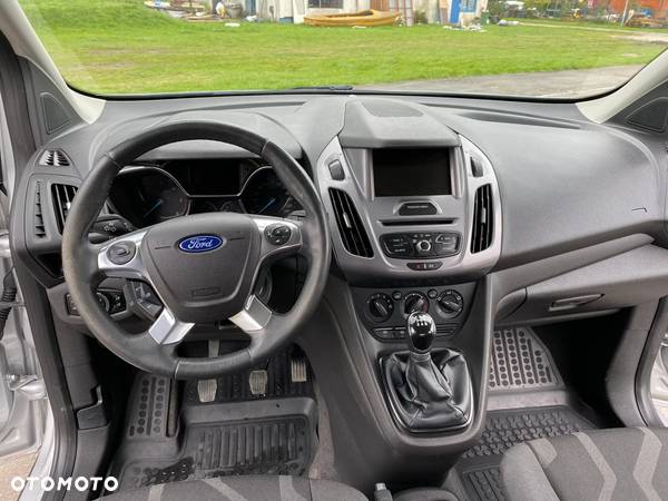 Ford Transit Connect - 21