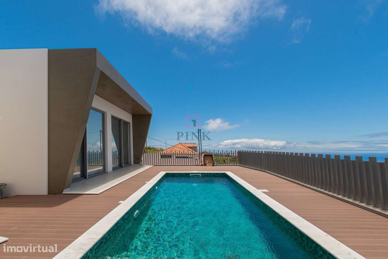 Moradia Moderna com Piscina - T3 na Ponta do Pargo, Calheta - Grande imagem: 4/23