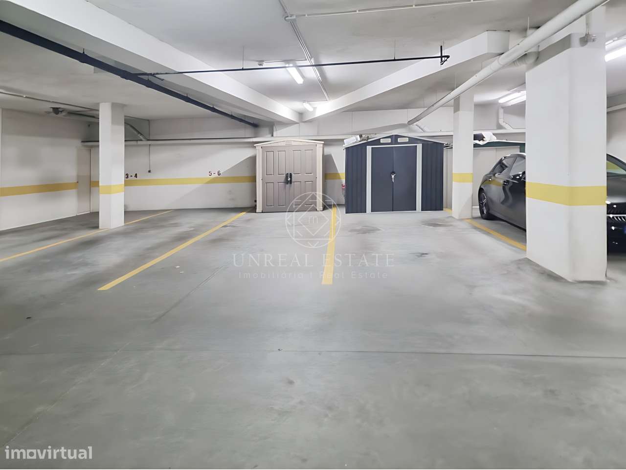 Apartamento T3, renovado, com varandas e 4 parqueamentos, Colinas do C-34